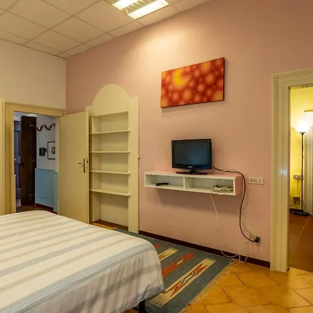 Cozy Corner In Center דירה *