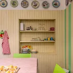 Cozy Corner In Center *