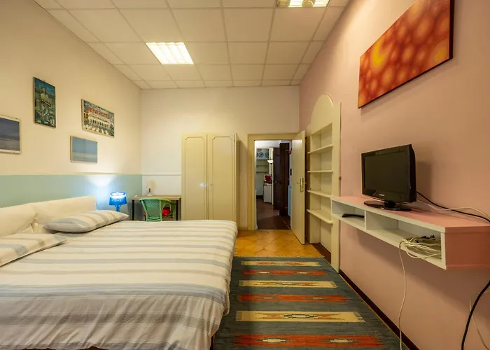 Cozy Corner In Center Brescia