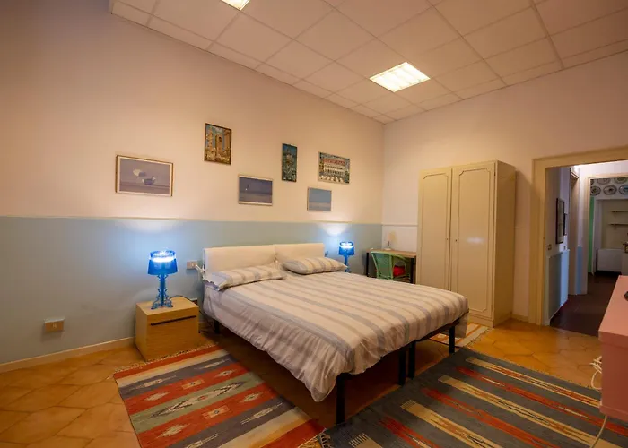 Cozy Corner In Center